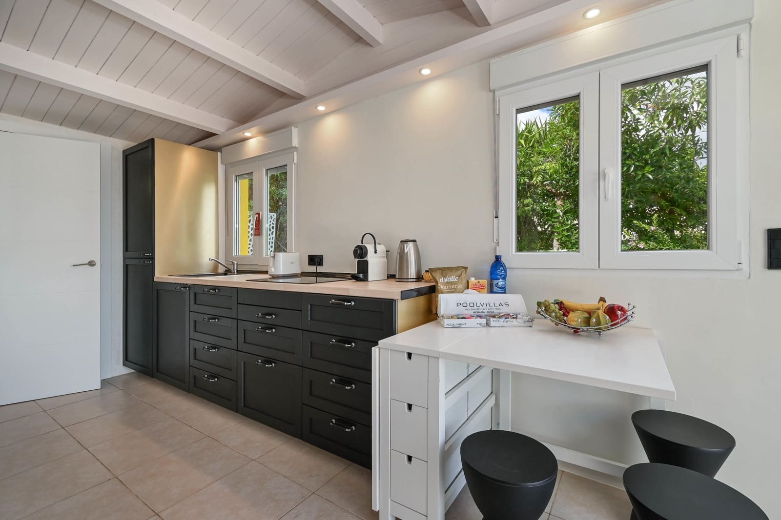 5 bedroom Villa for holiday rental in Denia with pool garage - € 3,118 (Ref: 9821933)