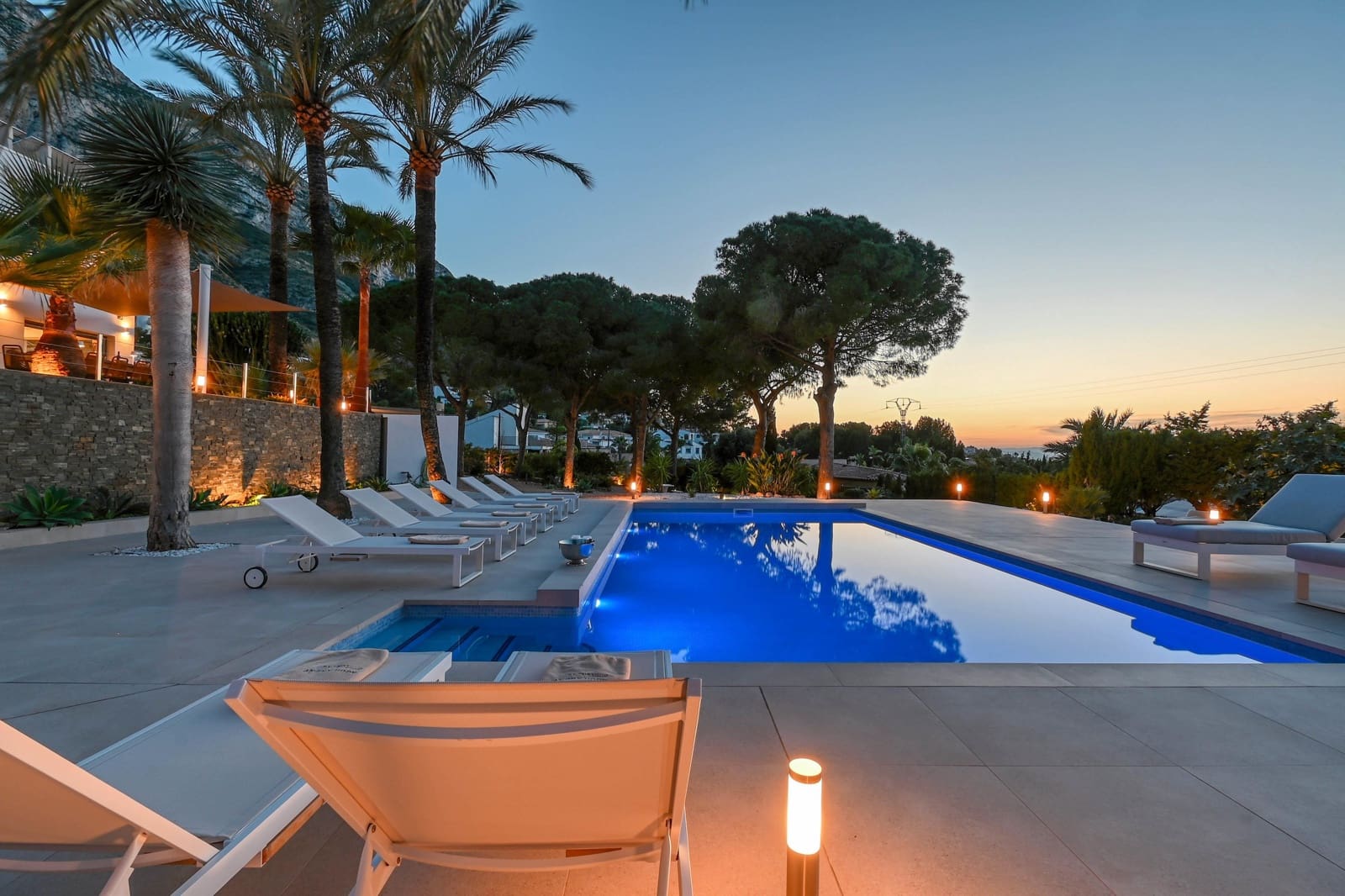 5 bedroom Villa for holiday rental in Denia with pool garage - € 3,118 (Ref: 9821933)