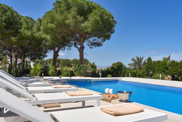5 bedroom Villa for holiday rental in El Montgó, Dénia with pool garage - € 3,118 (Ref: 9821933)