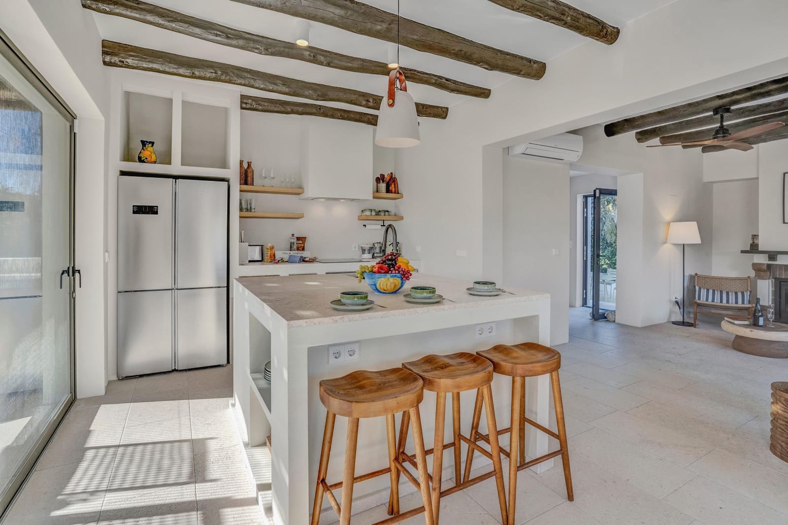 Villa/Maison de 2 chambres de location de vacances à Javea / Xabia avec piscine garage - 1 714 € (Ref: 9828225)