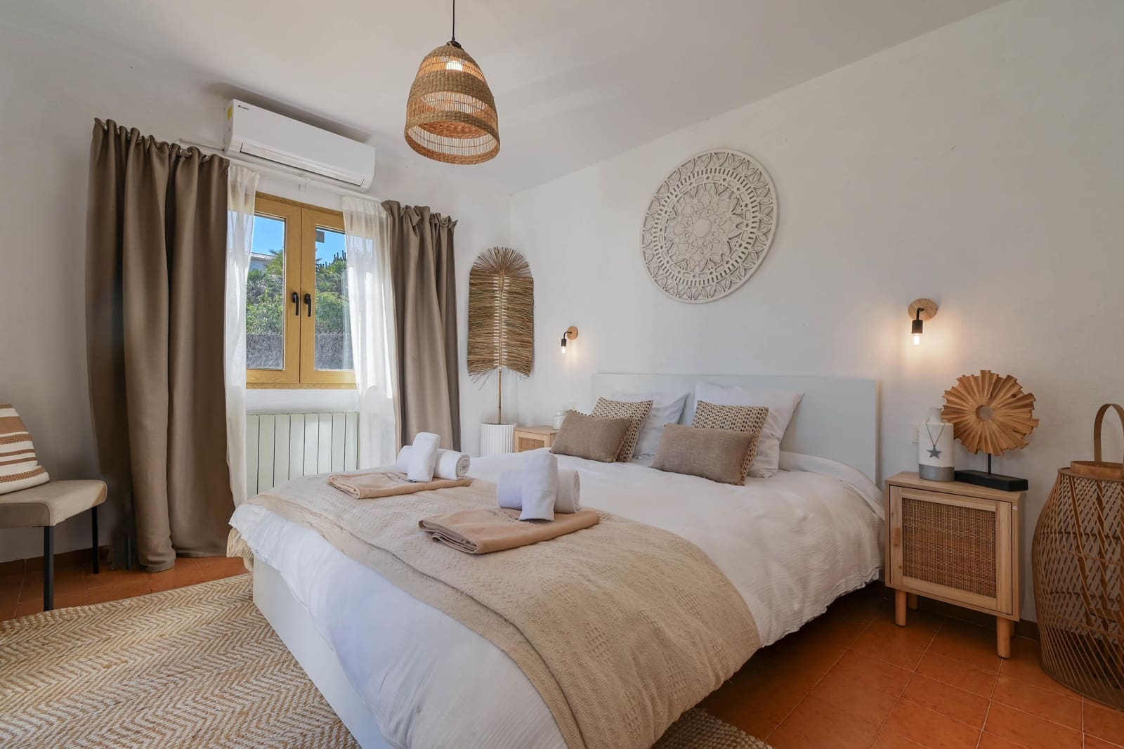 3 Zimmer Ferienvilla in Javea / Xabia mit Pool Garage - 1.239 € (Ref: 9828226)