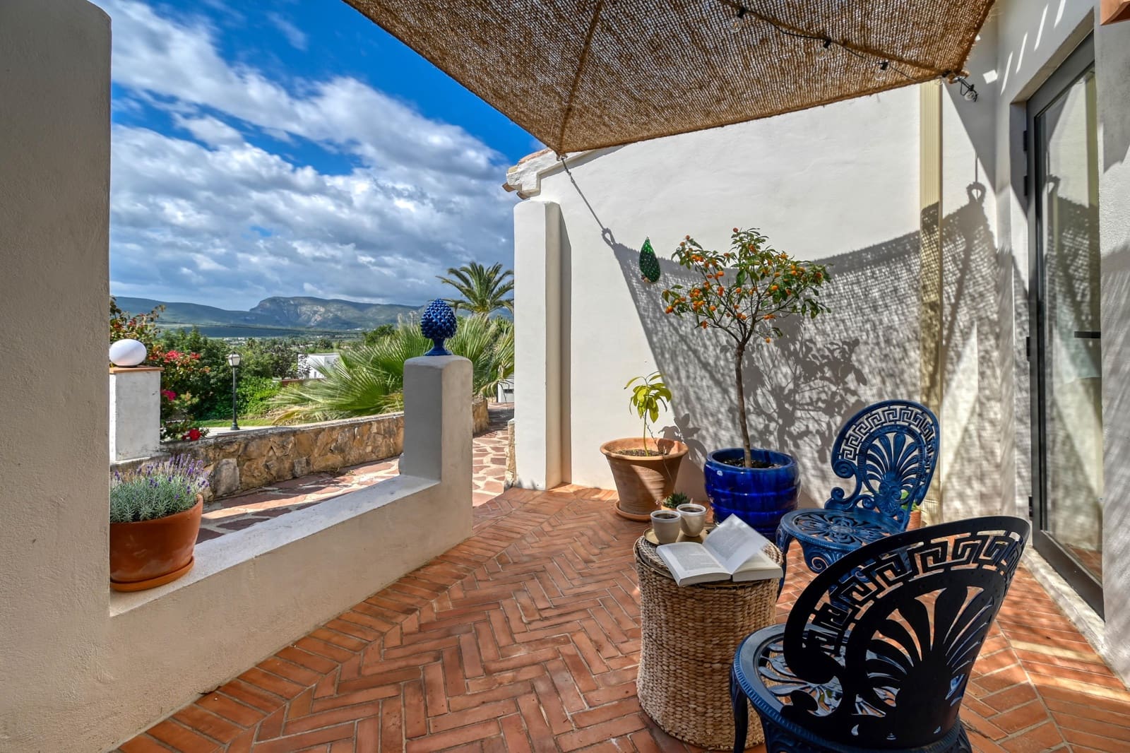 4 bedroom Villa for holiday rental in Javea / Xabia with pool garage - € 1,691 (Ref: 9848952)