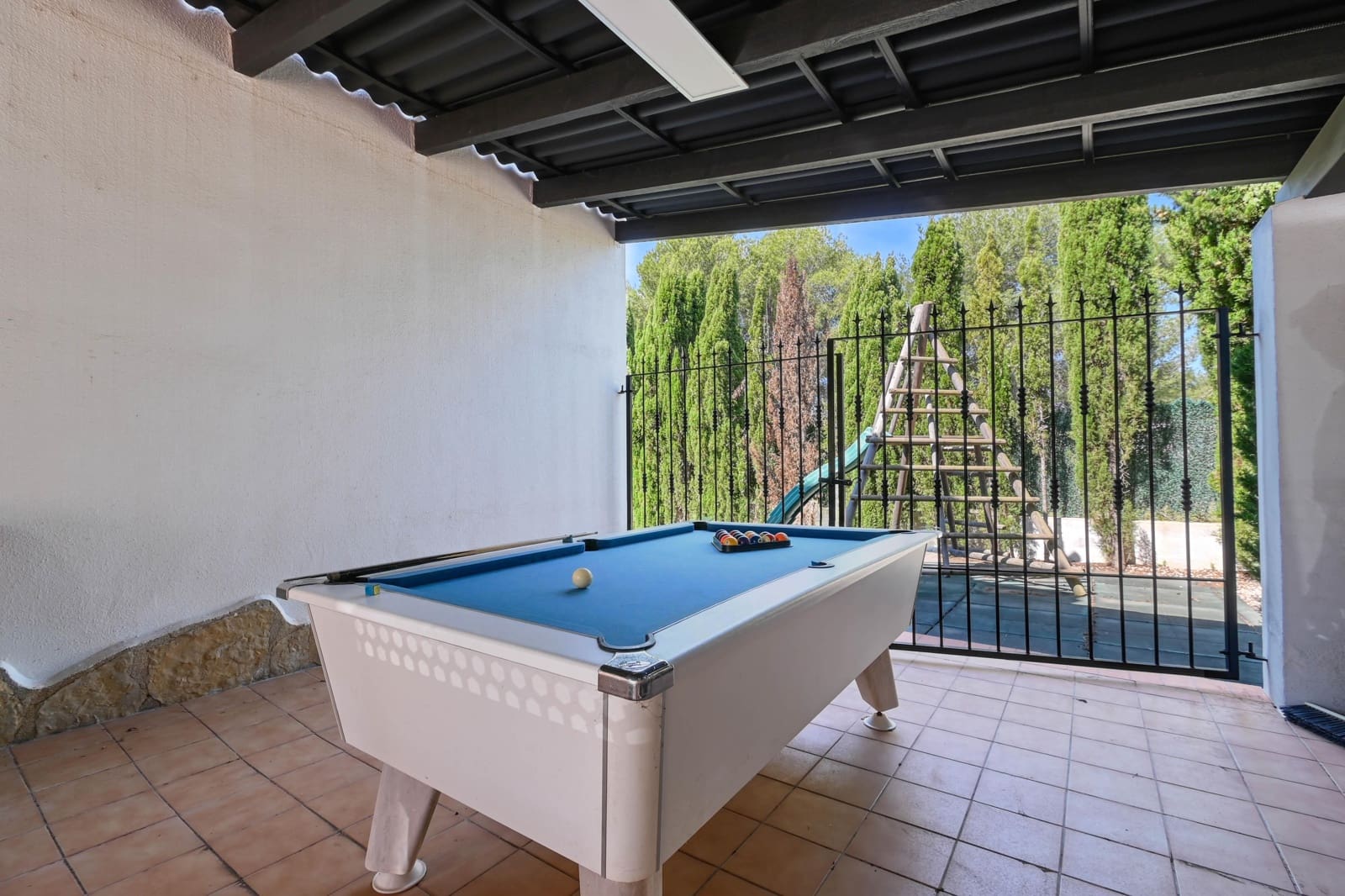 5 Zimmer Ferienvilla in Javea / Xabia mit Pool Garage - 1.597 € (Ref: 9848953)