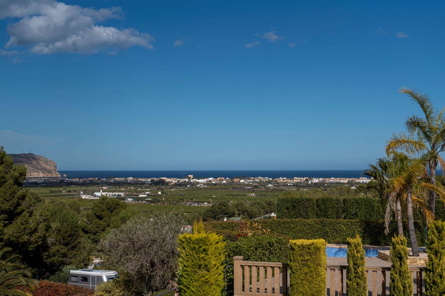 4 bedroom Villa for holiday rental in Javea / Xabia with pool garage - € 1,710 (Ref: 9850860)