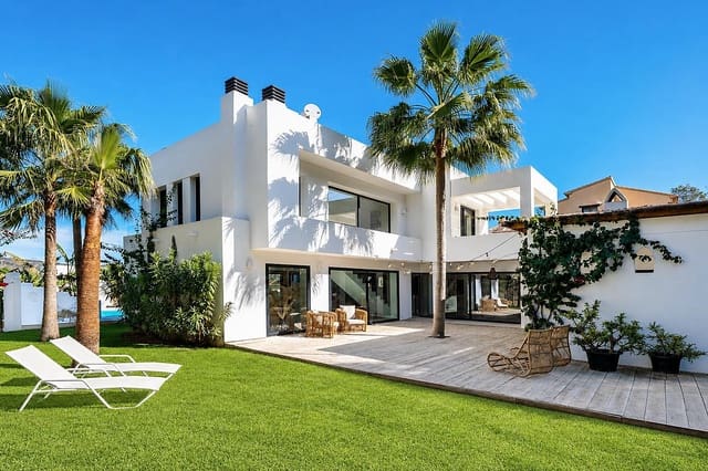   4 soveværelse   ferieVilla i Partides comunes - Adsubia, Javea / Xàbia med   swimmingpool  garage  - € 1.710 (Ref: 9850860)