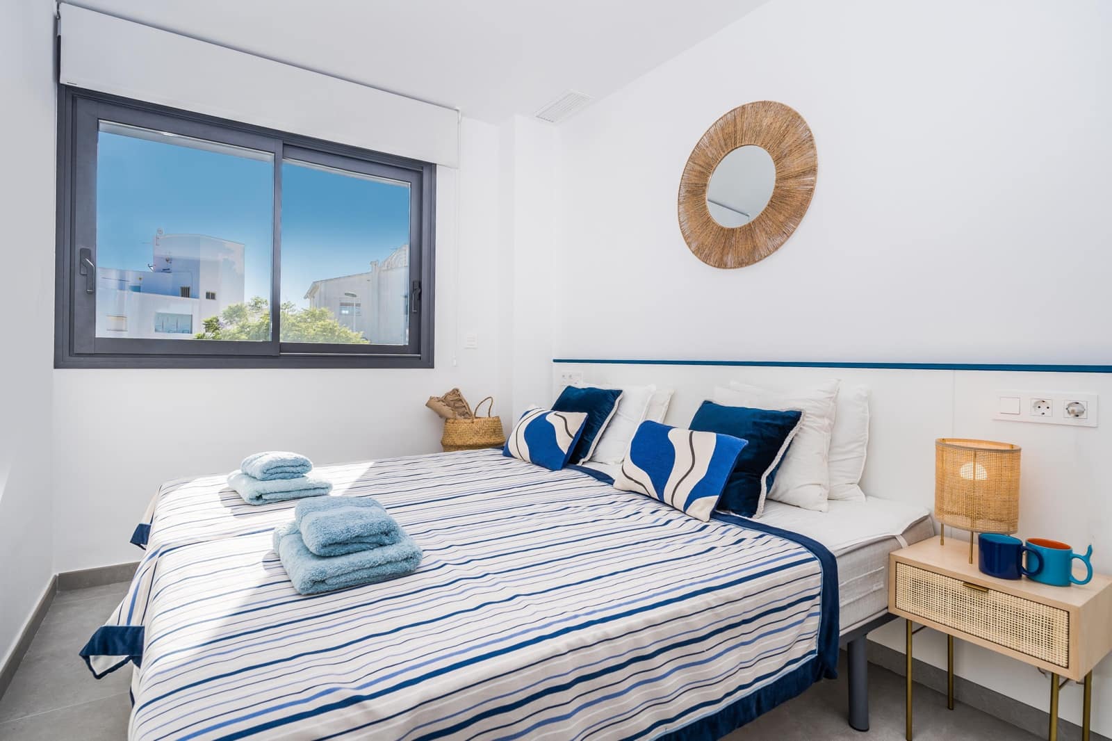 3 bedroom Apartment for holiday rental in Arenal with pool - € 793 (Ref: 9850863)
