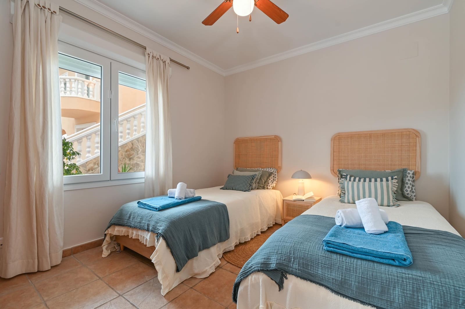 3 bedroom Villa for holiday rental in Benitachell / Benitatxell with pool garage - € 2,479 (Ref: 9923169)