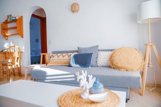   2 soveværelse   ferieFinca/Landehus i Teulada Pueblo, Teulada-Moraira med   swimmingpool  garage  - € 502 (Ref: 9923171)