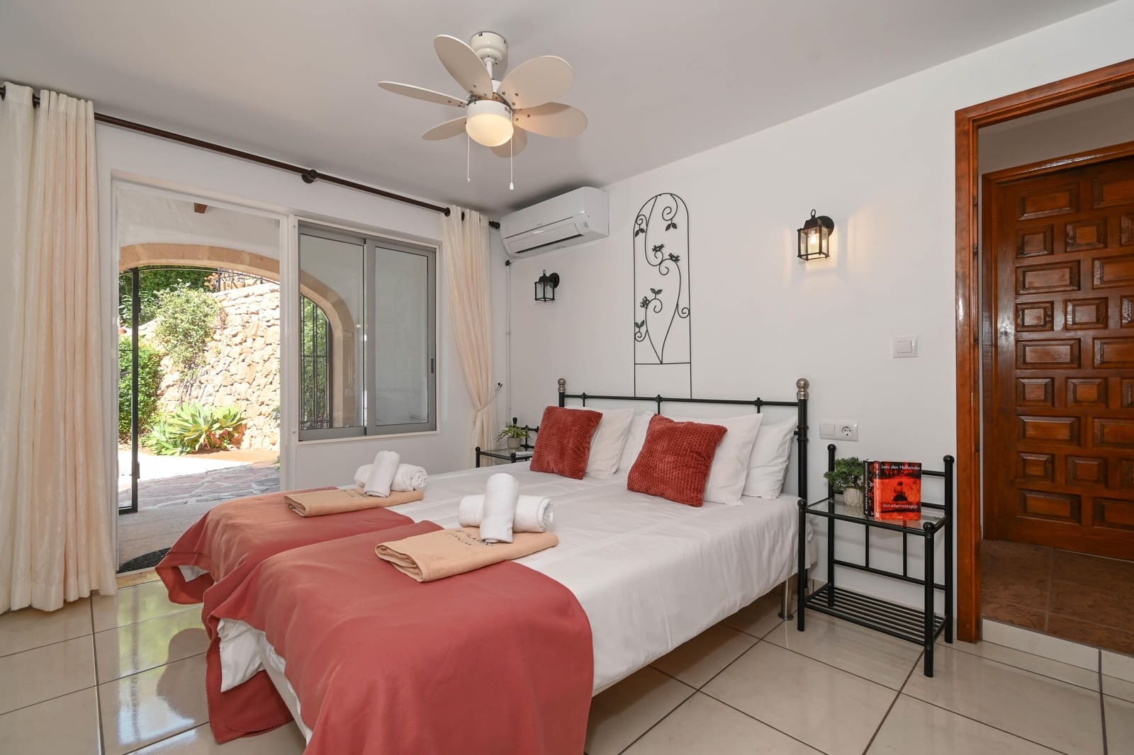 2 bedroom Villa for holiday rental in Javea / Xabia with pool garage - € 793 (Ref: 9932732)