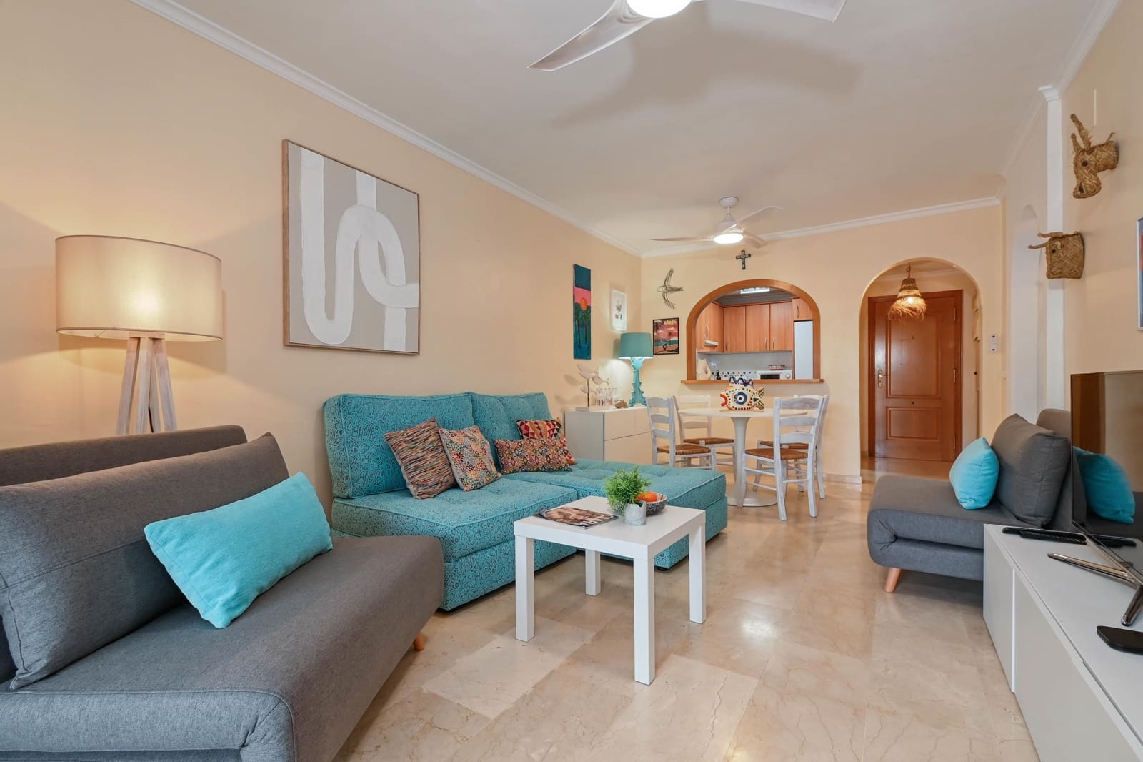   1 soveværelse   ferieLejlighed i Javea / Xabia   med   swimmingpool   - € 425 (Ref: 9937461)