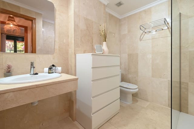   1 soveværelse   ferieLejlighed i Centro ciudad, Javea / Xàbia med   swimmingpool   - € 425 (Ref: 9937461)
