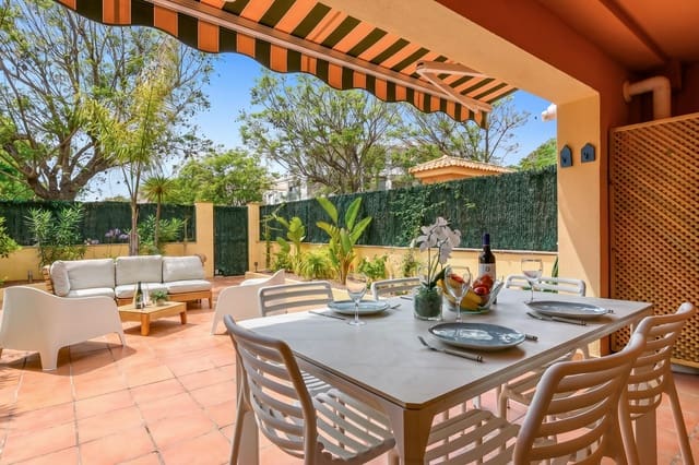  1 soveværelse   ferieLejlighed i Centro ciudad, Javea / Xàbia med   swimmingpool   - € 425 (Ref: 9937461)