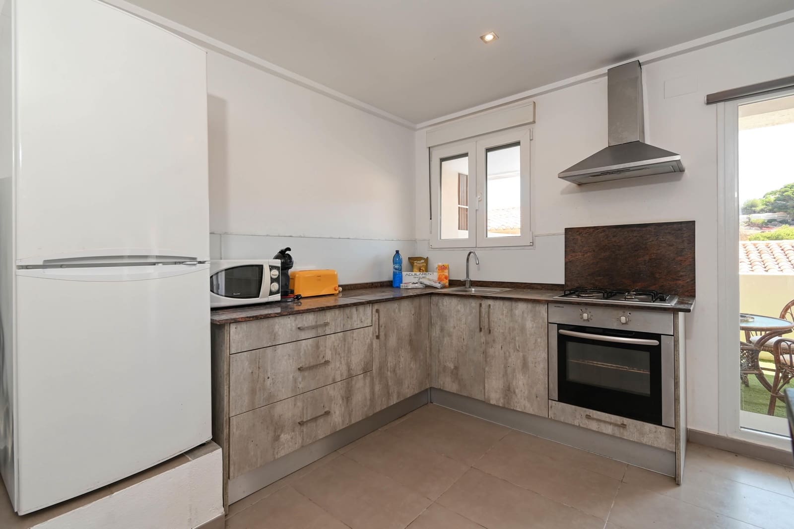 1 sovrum Studio för semesterbostäder i Javea / Xabia med pool - 254 € (Ref: 9949083)