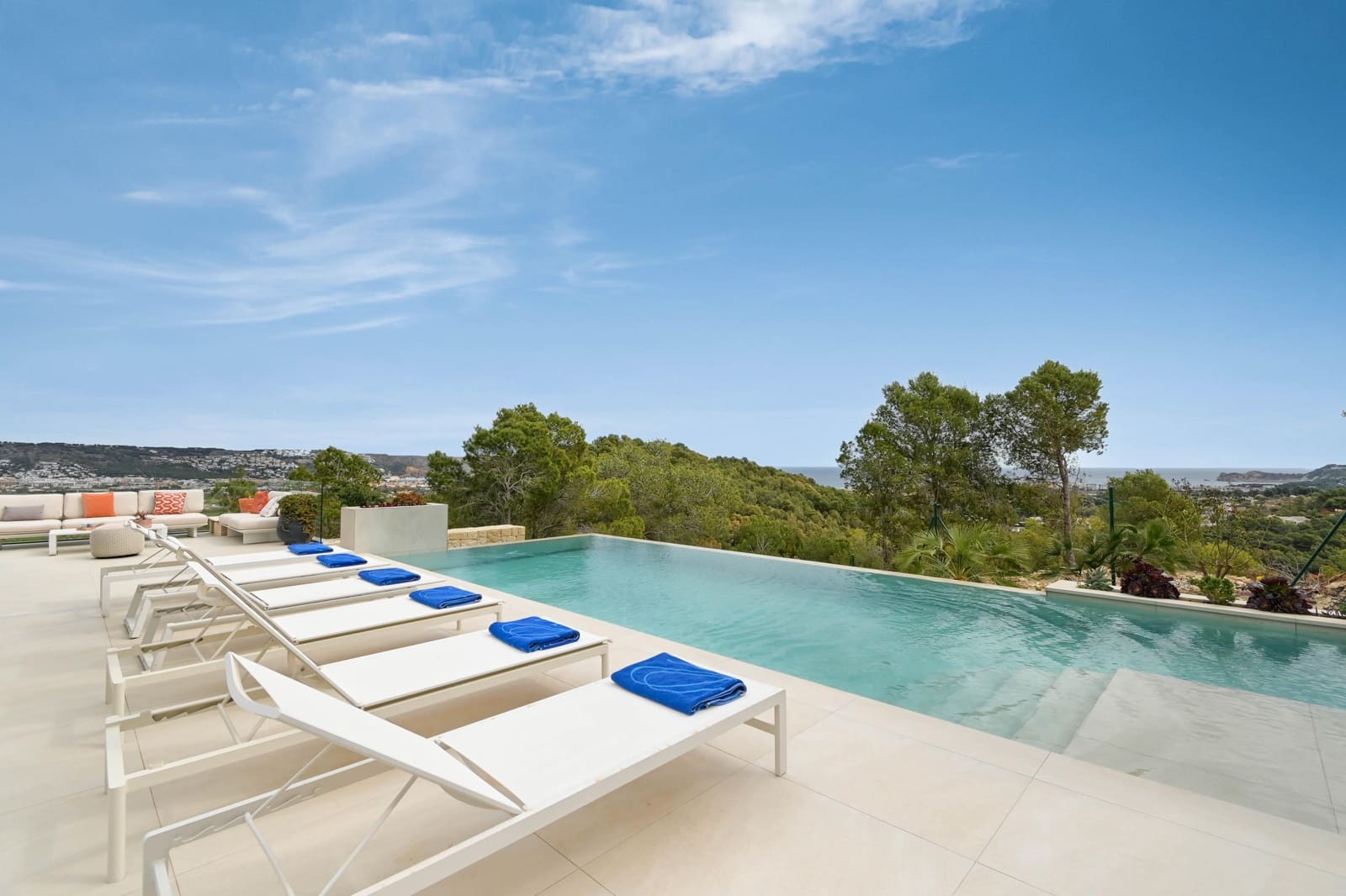 3 bedroom Villa for holiday rental in Javea / Xabia with pool garage - € 1,922 (Ref: 9972782)
