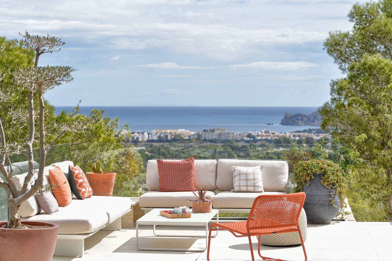 3 bedroom Villa for holiday rental in Javea / Xabia with pool garage - € 1,922 (Ref: 9972782)
