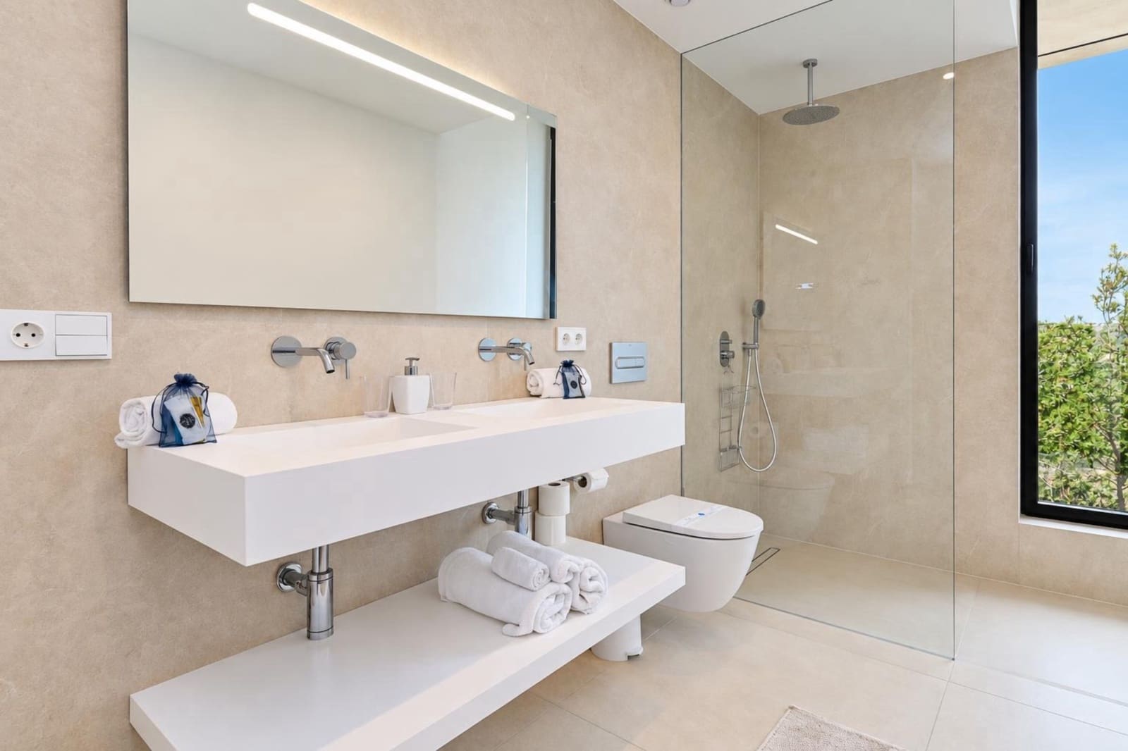 3 bedroom Villa for holiday rental in Javea / Xabia with pool garage - € 1,922 (Ref: 9972782)