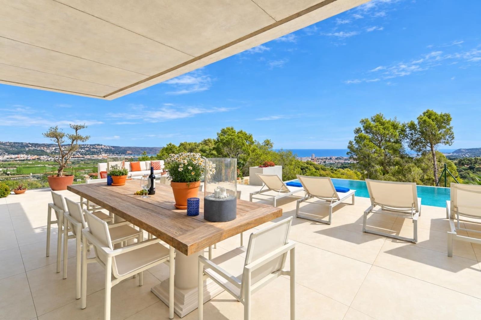 3 bedroom Villa for holiday rental in Javea / Xabia with pool garage - € 1,922 (Ref: 9972782)