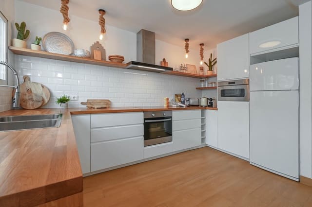2 soverom Finca/Herregård til salgs i Montañar - El Arenal, Javea / Xàbia med svømmebasseng - € 593 (Ref: 9999506)
