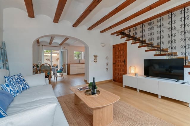 2 soverom Finca/Herregård til salgs i Montañar - El Arenal, Javea / Xàbia med svømmebasseng - € 593 (Ref: 9999506)