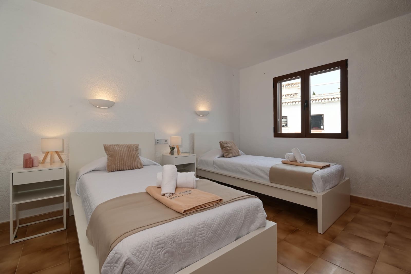 2 soverom Finca/Herregård til salgs i Javea / Xabia med svømmebasseng - € 593 (Ref: 9999506)