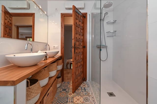 2 soverom Finca/Herregård til salgs i Montañar - El Arenal, Javea / Xàbia med svømmebasseng - € 593 (Ref: 9999506)