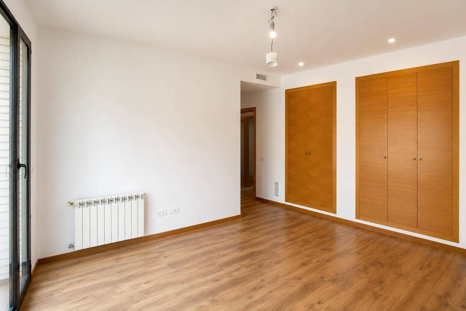 4 soverom Villa til salgs i Castello de la Plana med svømmebasseng garasje - € 750 000 (Ref: 10171950)