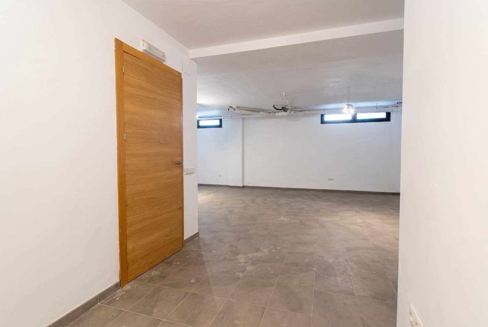 4 soverom Villa til salgs i Castello de la Plana med svømmebasseng garasje - € 750 000 (Ref: 10171950)