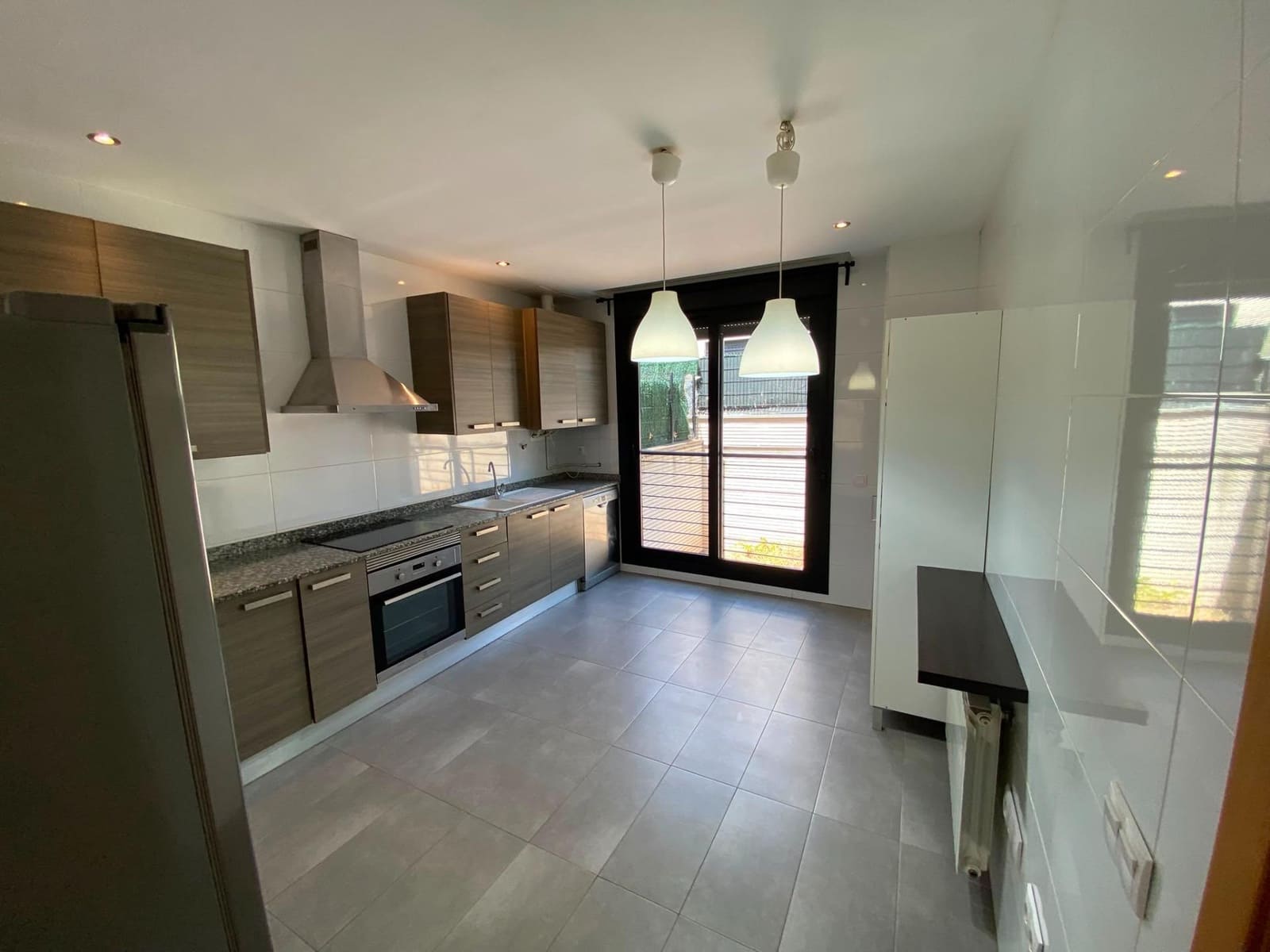 4 soverom Villa til salgs i Castello de la Plana med svømmebasseng garasje - € 750 000 (Ref: 10171950)