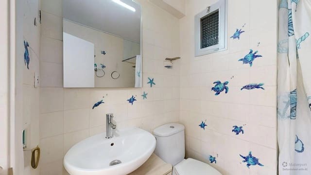 2 soverom Leilighet til salgs i Cabanyal-Canyamelar, Valencia by - € 280 000 (Ref: 10171952)
