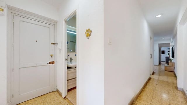 2 soverom Leilighet til salgs i Cabanyal-Canyamelar, Valencia by - € 280 000 (Ref: 10171952)