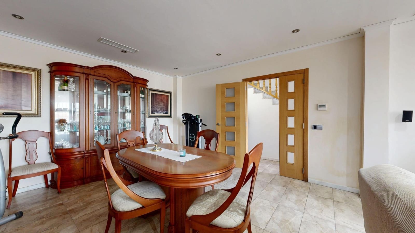 3 soverom Hus til salgs i Casinos med garasje - € 359 000 (Ref: 10171953)