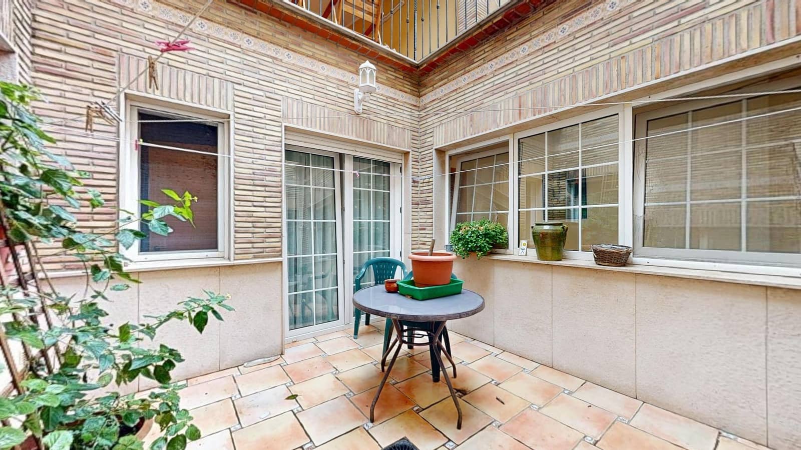 3 soverom Hus til salgs i Casinos med garasje - € 359 000 (Ref: 10171953)