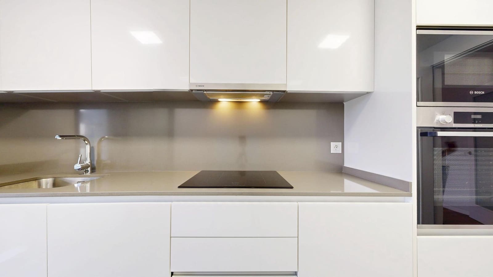 3 soverom Leilighet til salgs i Valencia by med svømmebasseng garasje - € 485 000 (Ref: 10171955)