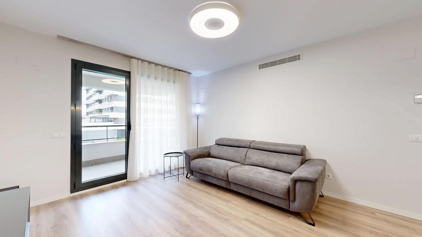 3 soverom Leilighet til salgs i Valencia by med svømmebasseng garasje - € 485 000 (Ref: 10171955)