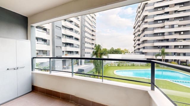 3 bedroom Flat for sale in Valencia city with pool garage - € 485,000 (Ref: 10171955)