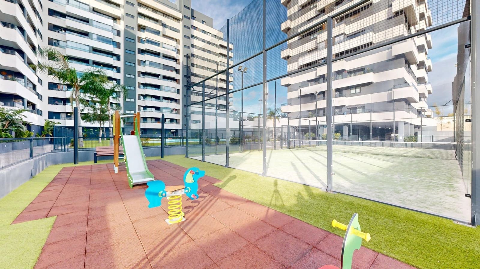 3 soverom Leilighet til salgs i Valencia by med svømmebasseng garasje - € 485 000 (Ref: 10171955)