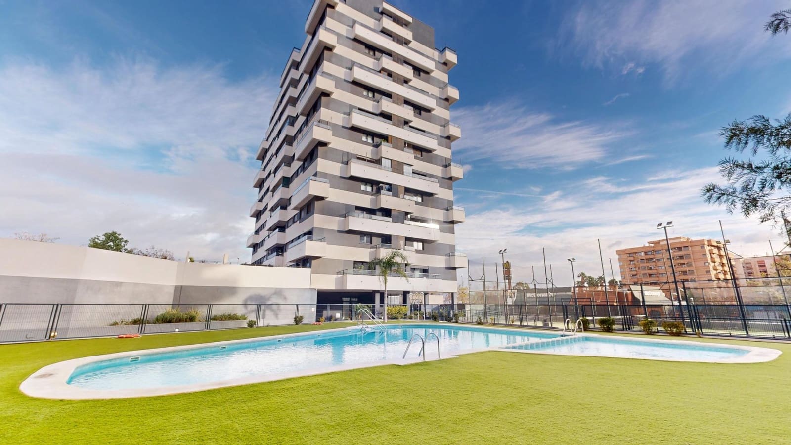 3 soverom Leilighet til salgs i Valencia by med svømmebasseng garasje - € 485 000 (Ref: 10171955)