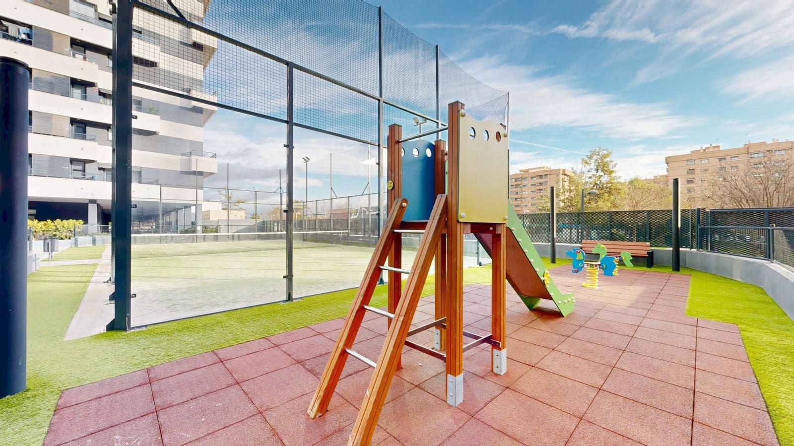 3 soverom Leilighet til salgs i Valencia by med svømmebasseng garasje - € 485 000 (Ref: 10171955)