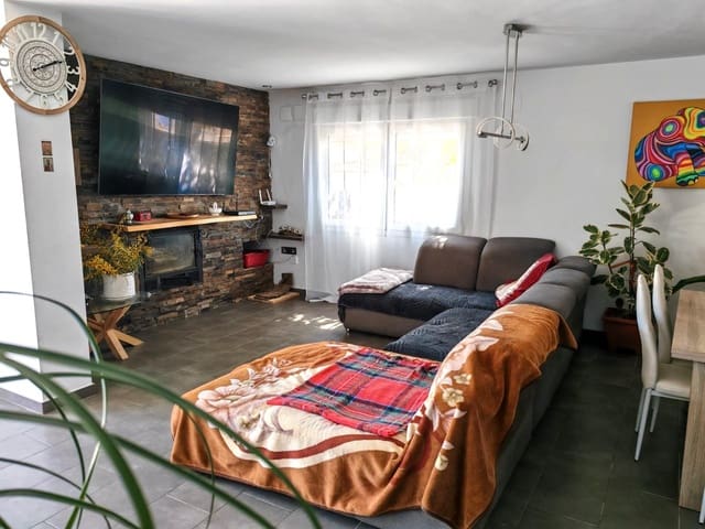 Chalet de 4 habitaciones en Cometa - Carrió, Calpe / Calp en venta con piscina garaje - 750.000 € (Ref: 10171957)