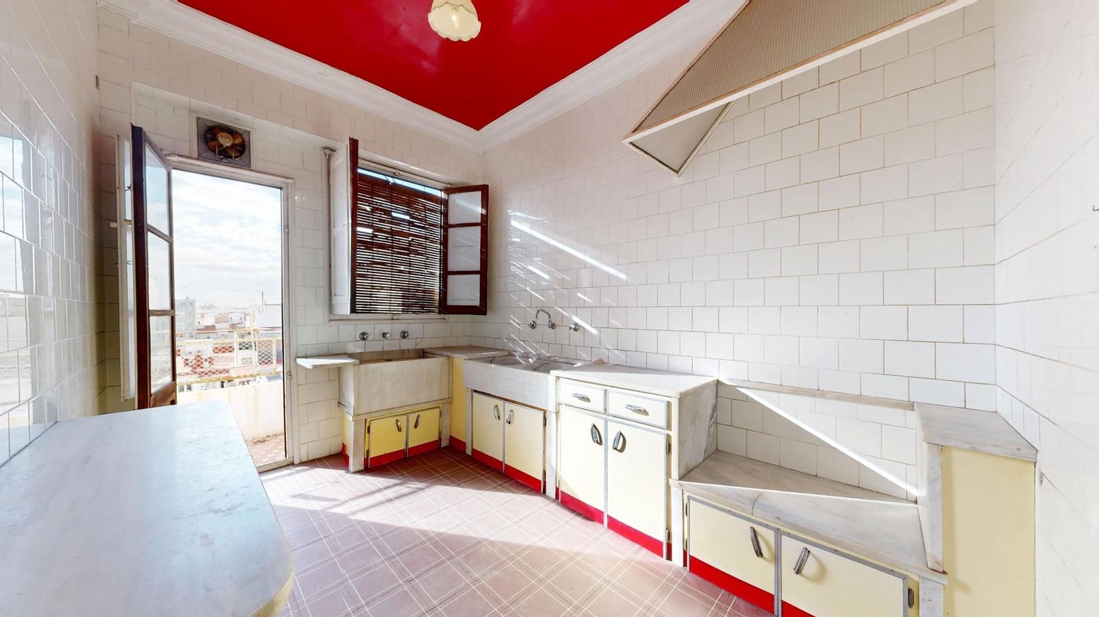 3 bedroom Penthouse for sale in Valencia city - € 700,000 (Ref: 10171959)