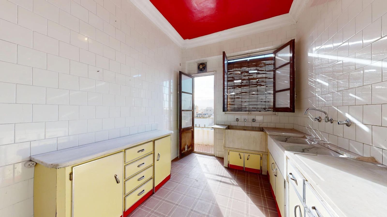 3 bedroom Penthouse for sale in Valencia city - € 700,000 (Ref: 10171959)