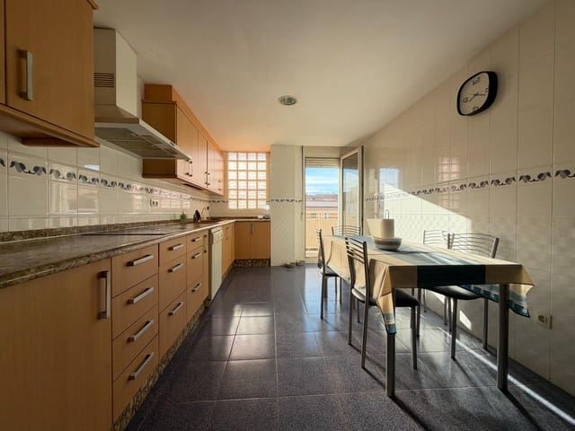 7 soverom Penthouse til salgs i Vila-real - € 480 000 (Ref: 10173965)