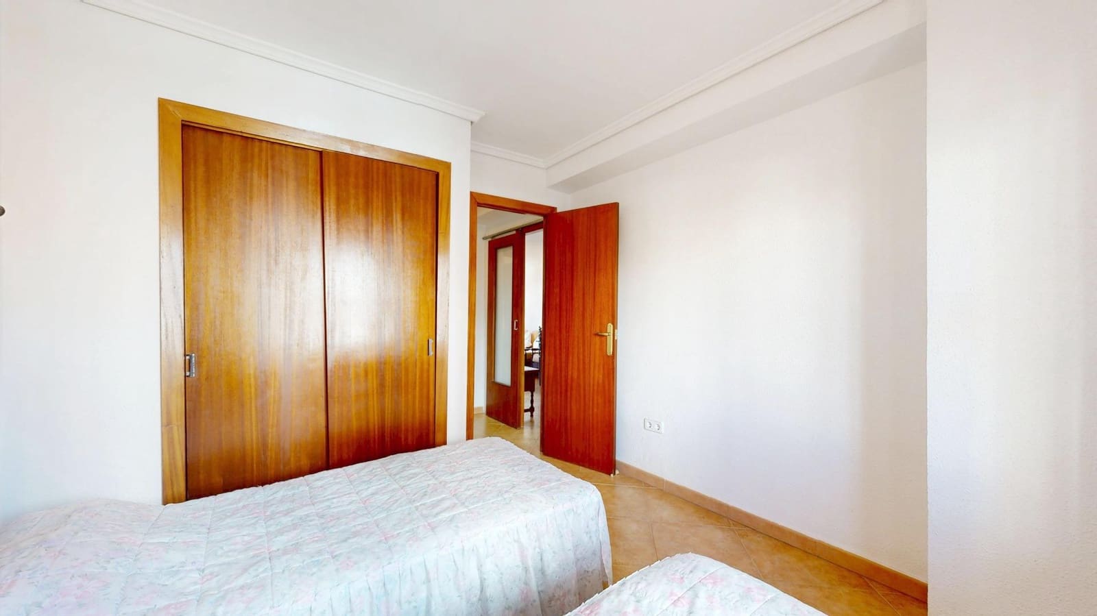 2 Zimmer Apartment zu verkaufen in Tavernes de la Valldigna mit Pool Garage - 179.900 € (Ref: 10173966)