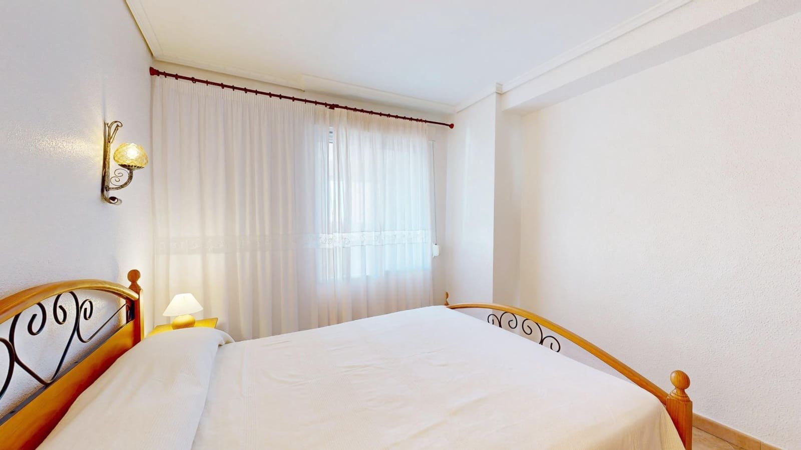 2 Zimmer Apartment zu verkaufen in Tavernes de la Valldigna mit Pool Garage - 179.900 € (Ref: 10173966)