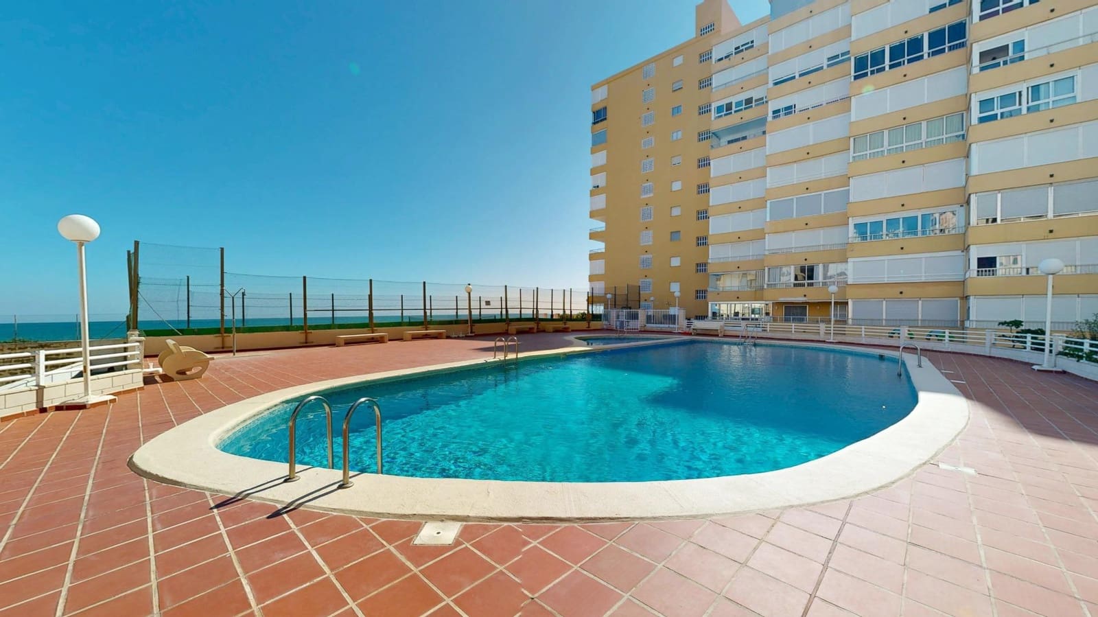 2 Zimmer Apartment zu verkaufen in Tavernes de la Valldigna mit Pool Garage - 179.900 € (Ref: 10173966)
