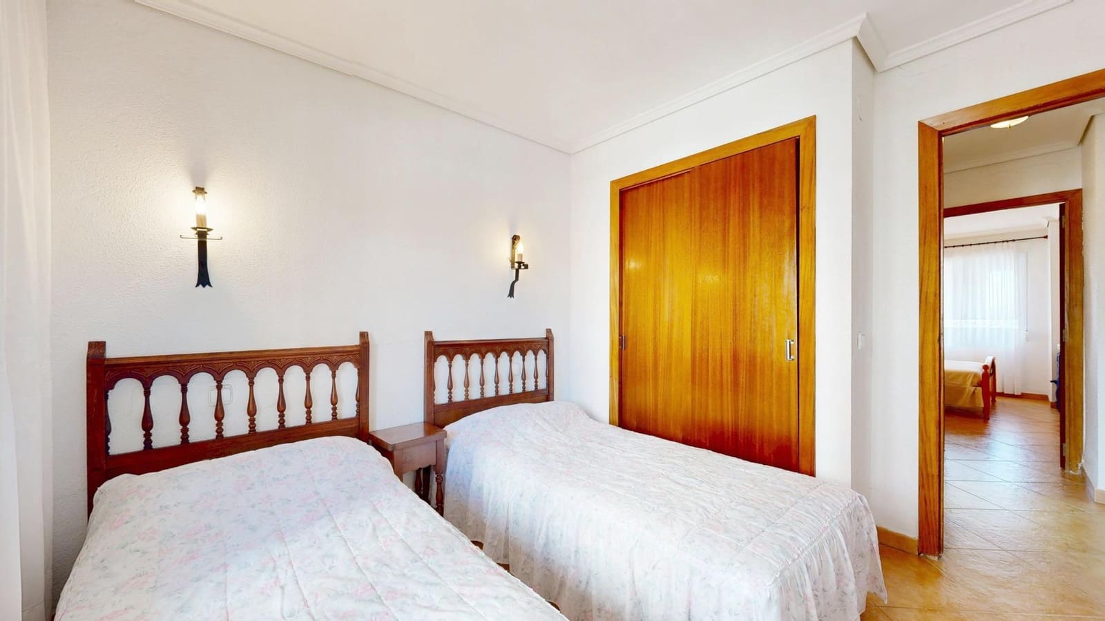 2 Zimmer Apartment zu verkaufen in Tavernes de la Valldigna mit Pool Garage - 179.900 € (Ref: 10173966)