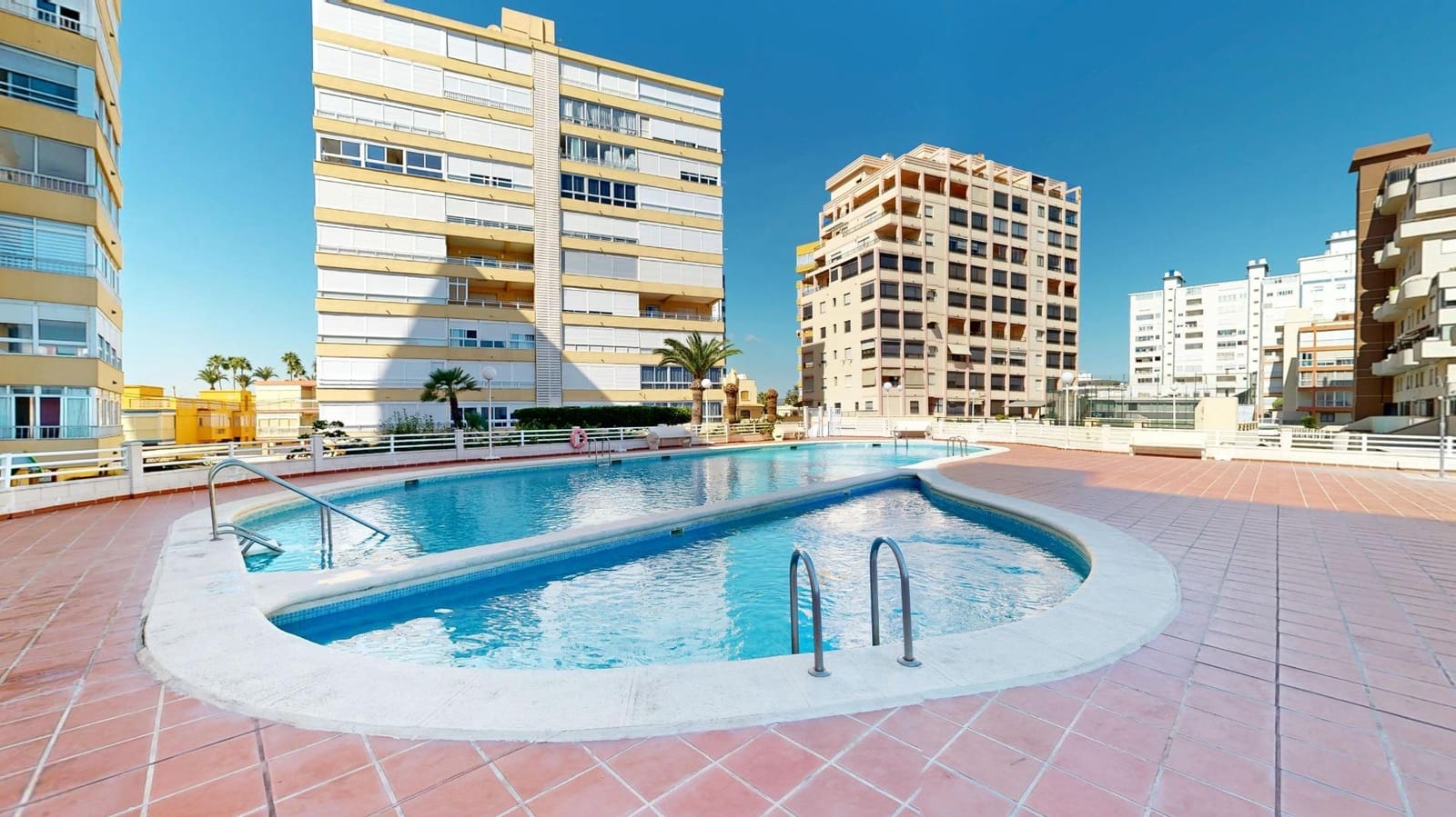 2 Zimmer Apartment zu verkaufen in Tavernes de la Valldigna mit Pool Garage - 179.900 € (Ref: 10173966)