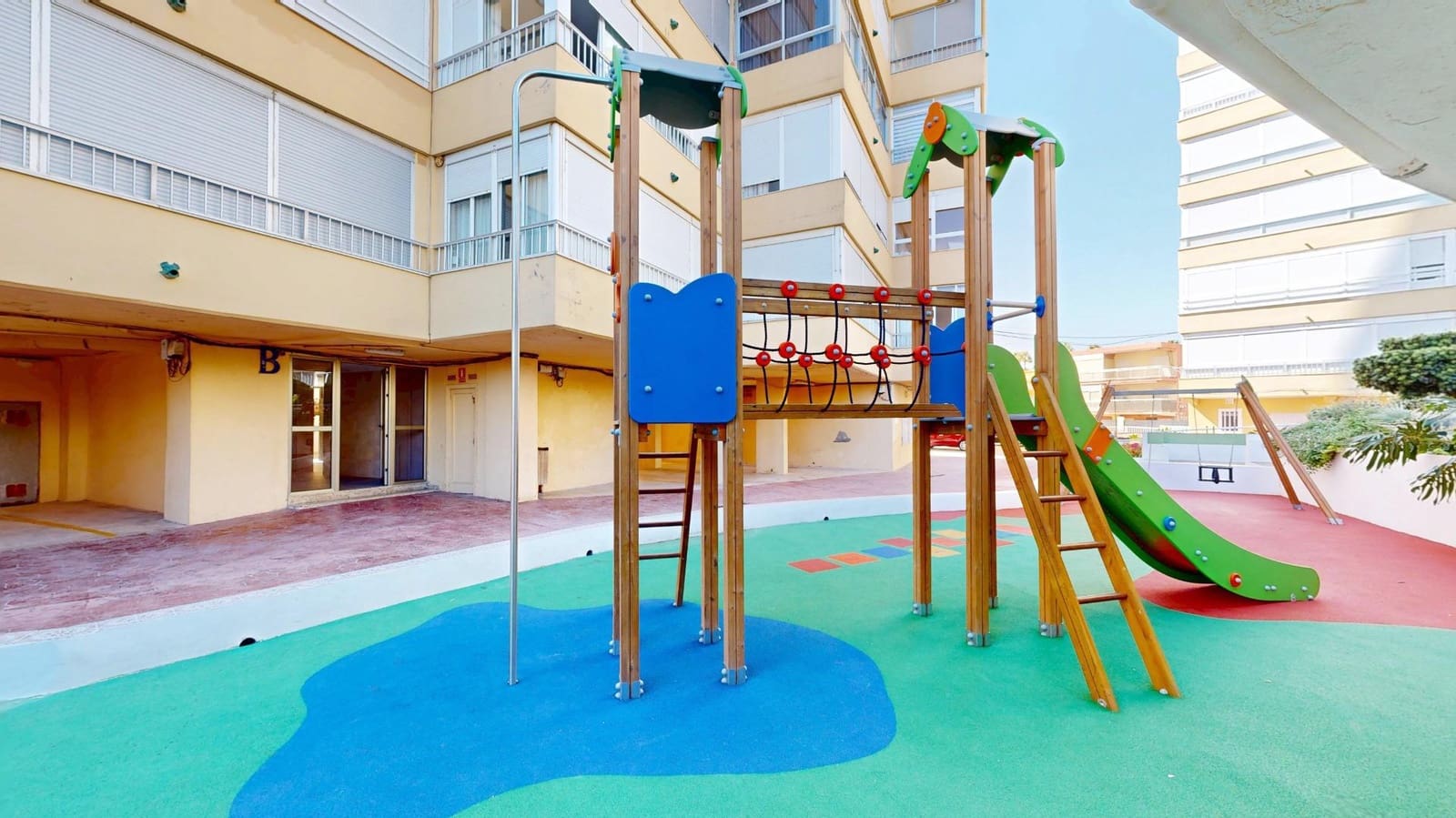 2 Zimmer Apartment zu verkaufen in Tavernes de la Valldigna mit Pool Garage - 179.900 € (Ref: 10173966)