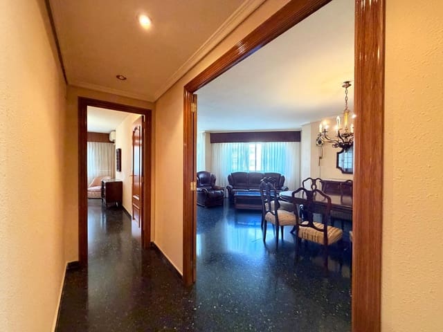 4 soverom Leilighet til salgs i Exposicio, Valencia by - € 699 000 (Ref: 10173967)