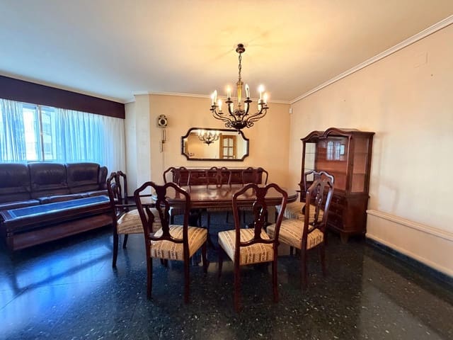 4 soverom Leilighet til salgs i Exposicio, Valencia by - € 699 000 (Ref: 10173967)